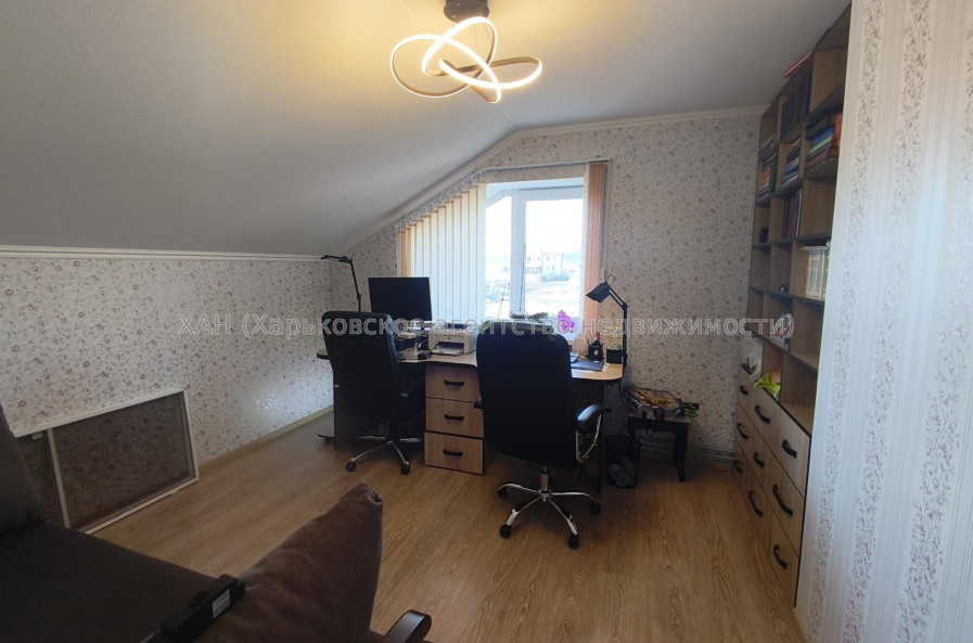 Продам дом, Нижняя ул. , 171.40 м², 12.68 сот., капитальный ремонт 