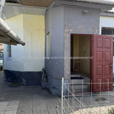 Продам дом, Нахичеванский пер. , 9 , 100 м², 5 сот., косметический ремонт 