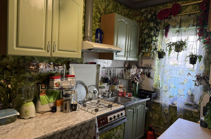 Продам дом, Нахичеванский пер. , 9 , 100 м², 5 сот., косметический ремонт 