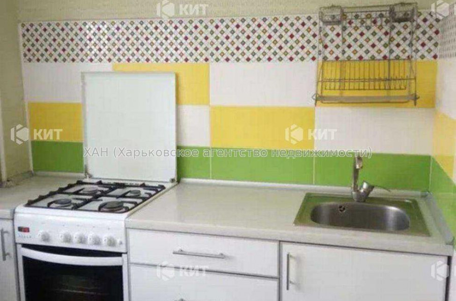 Продам квартиру, Зерновая ул. , 53Г , 2 кім., 45 м², капитальный ремонт 