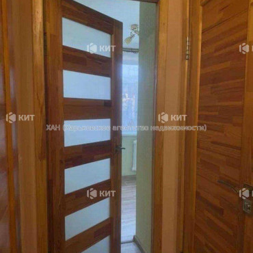 Продам квартиру, Зерновая ул. , 53Г , 2 кім., 45 м², капитальный ремонт 