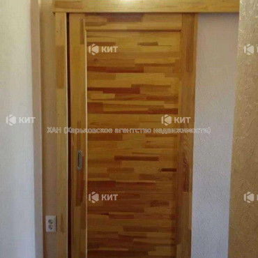 Продам квартиру, Зерновая ул. , 53Г , 2 кім., 45 м², капитальный ремонт 