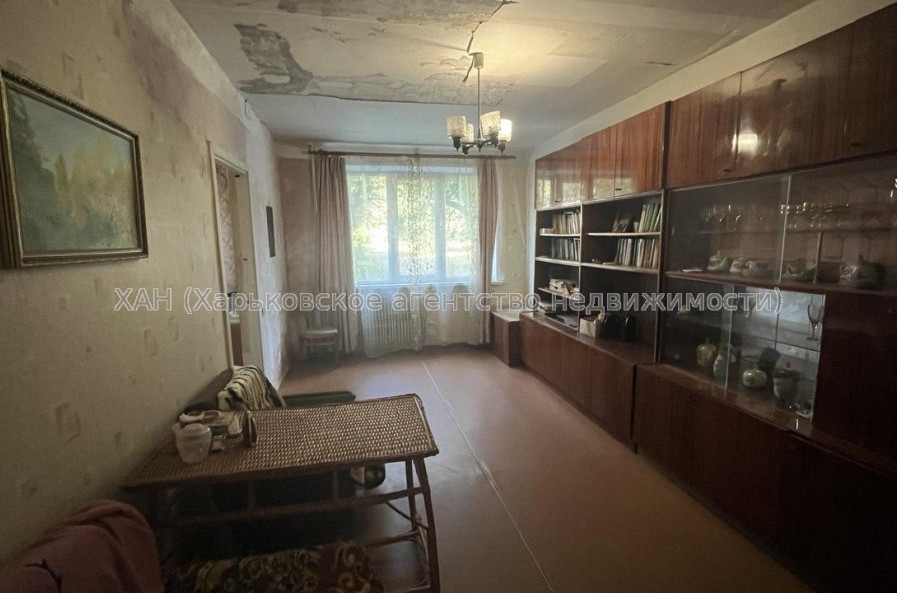 Продам квартиру, Академика Павлова ул. , 4 кім., 71 м², без ремонта 