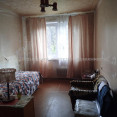 Продам квартиру, Академика Павлова ул. , 4 кім., 71 м², без ремонта 