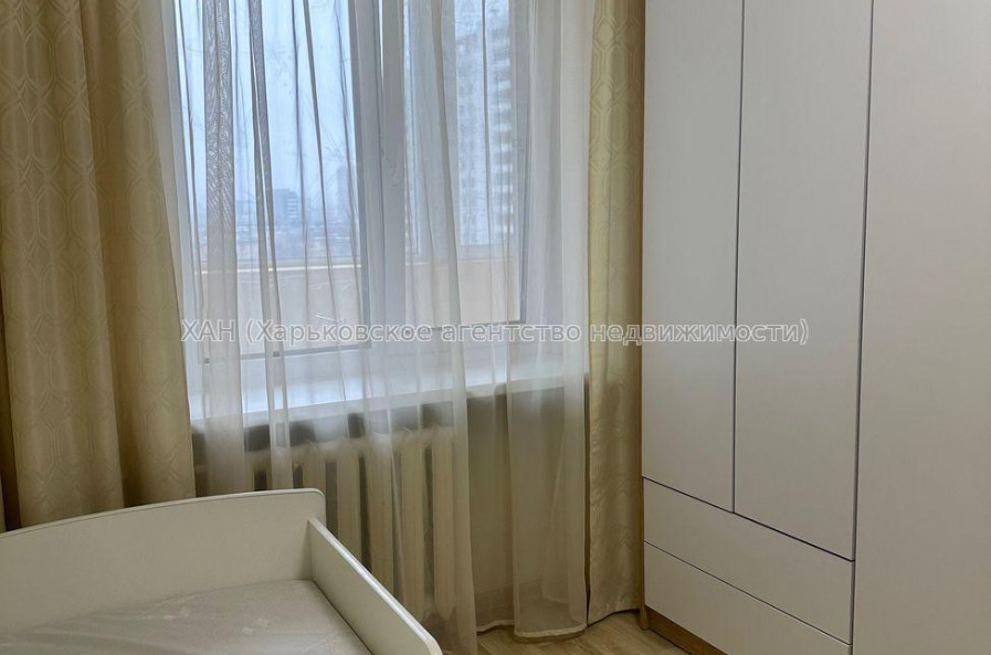 Продам квартиру, Шекспира пер. , 2 кім., 46.60 м², капитальный ремонт 