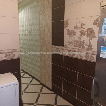 Сдам квартиру, 2  ком., 68 м², косметический ремонт 