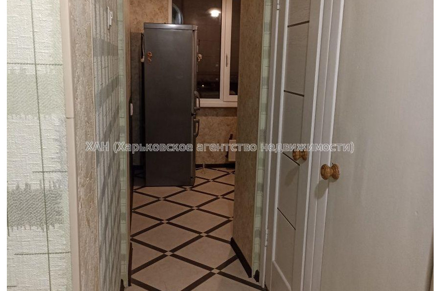 Сдам квартиру, 2  ком., 68 м², косметический ремонт 