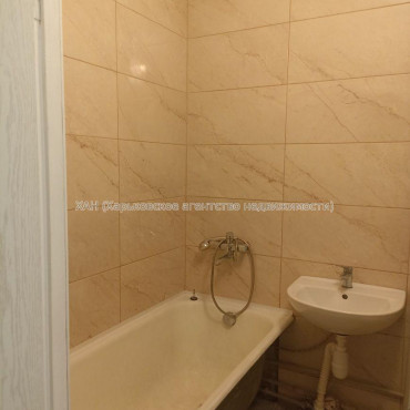 Сдам квартиру, 2  ком., 68 м², косметический ремонт 