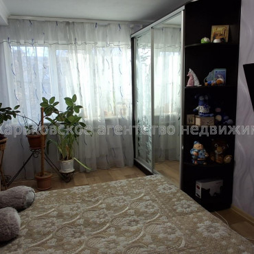 Сдам квартиру, Гвардейцев Широнинцев ул. , 40 , 2  ком., 48 м², капитальный ремонт 