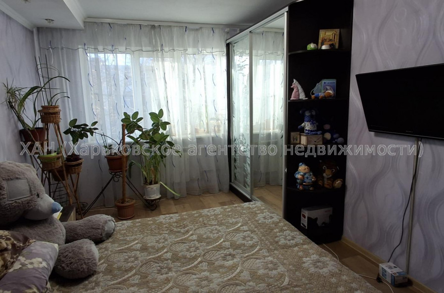 Сдам квартиру, Гвардейцев Широнинцев ул. , 40 , 2  ком., 48 м², капитальный ремонт 