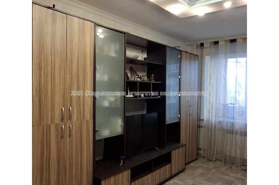 Сдам квартиру, Гвардейцев Широнинцев ул. , 40 , 2  ком., 48 м², капитальный ремонт 