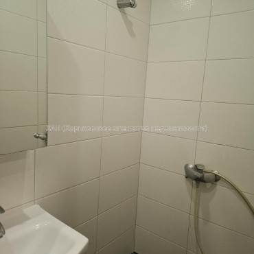 Продам квартиру, Шевченковский пер. , 1 кім., 19 м², косметический ремонт 