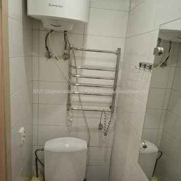 Продам квартиру, Шевченковский пер. , 1 кім., 19 м², косметический ремонт 