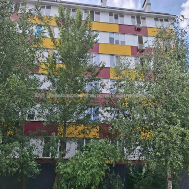 Продам квартиру, Шевченковский пер. , 1 кім., 18.50 м², косметический ремонт 