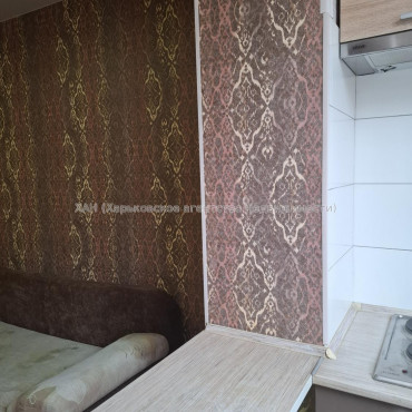 Продам квартиру, Шевченковский пер. , 1 кім., 19 м², косметический ремонт 