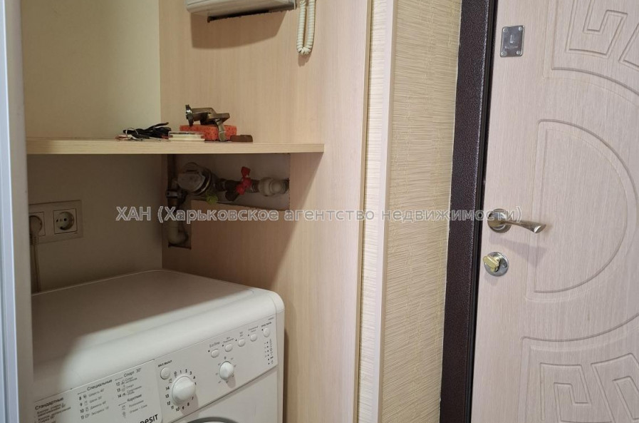 Продам квартиру, Шевченковский пер. , 1 кім., 18.50 м², косметический ремонт 
