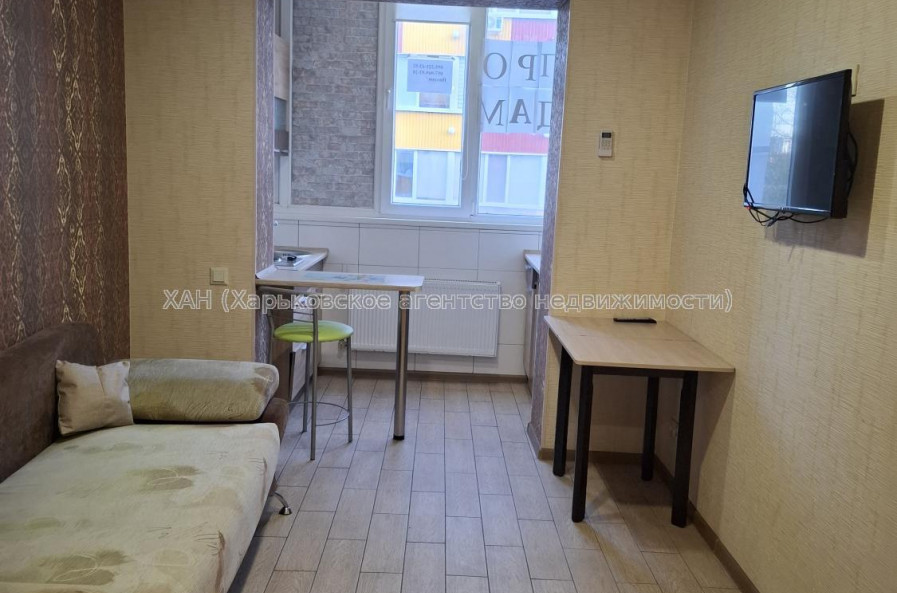 Продам квартиру, Шевченковский пер. , 1 кім., 18.50 м², косметический ремонт 