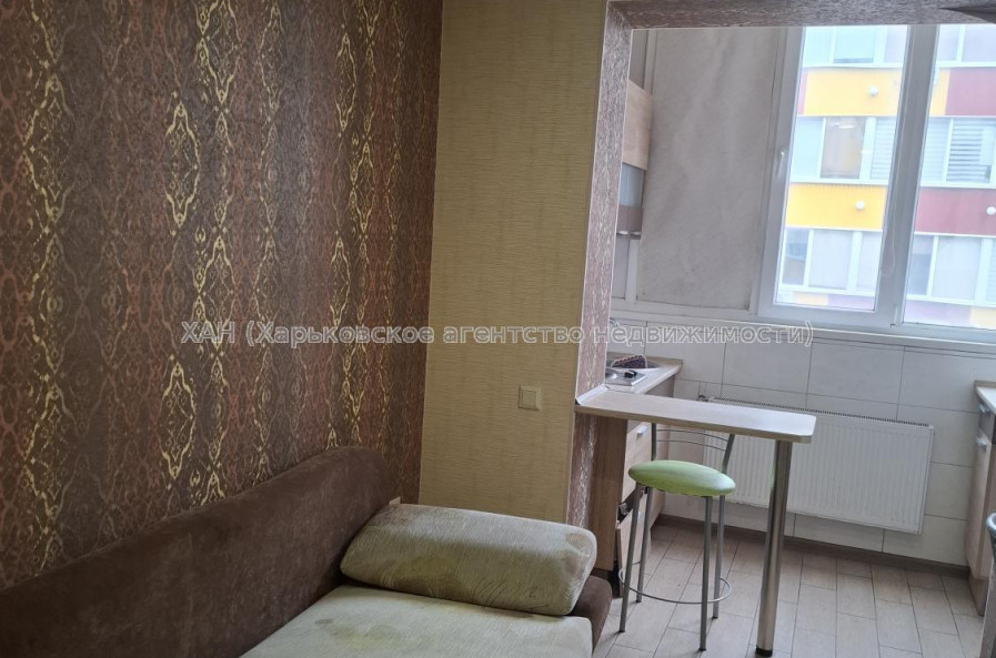 Продам квартиру, Шевченковский пер. , 1 кім., 19 м², косметический ремонт 