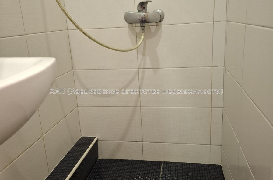 Продам квартиру, Шевченковский пер. , 1 кім., 18.50 м², косметический ремонт 