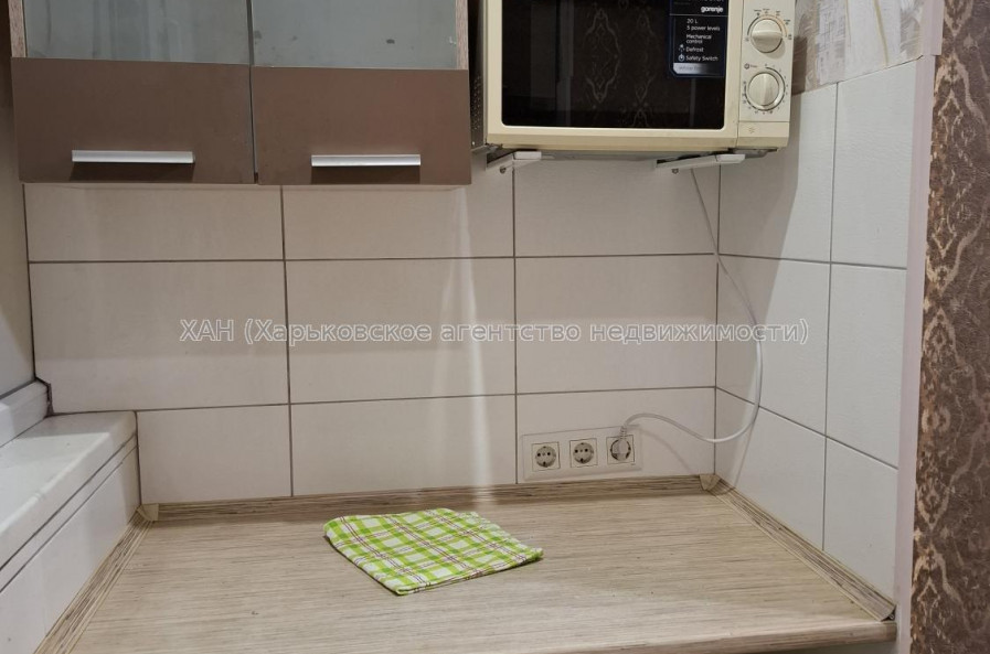 Продам квартиру, Шевченковский пер. , 1 кім., 18.50 м², косметический ремонт 