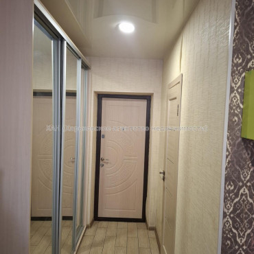 Продам квартиру, Шевченковский пер. , 1 кім., 19 м², косметический ремонт 