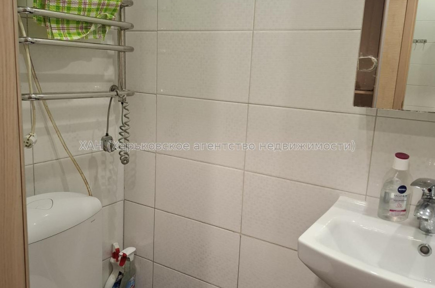 Продам квартиру, Шевченковский пер. , 1 кім., 18.50 м², косметический ремонт 