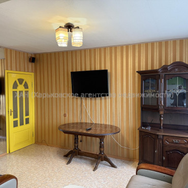 Сдам квартиру, Тракторостроителей просп. , 67 , 2  ком., 46 м², косметический ремонт 