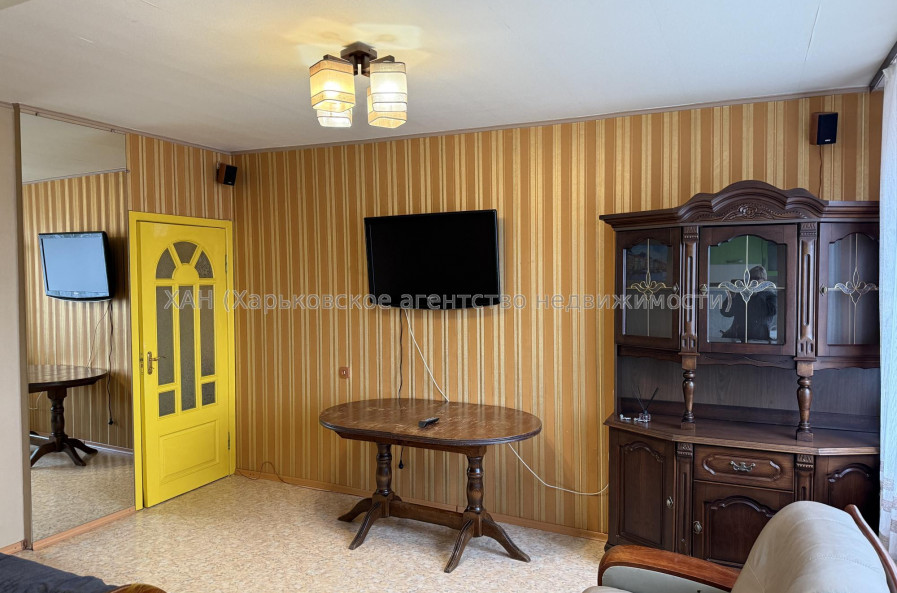 Сдам квартиру, Тракторостроителей просп. , 67 , 2  ком., 46 м², косметический ремонт 