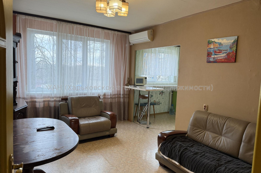 Сдам квартиру, Тракторостроителей просп. , 67 , 2  ком., 46 м², косметический ремонт 