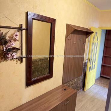 Сдам квартиру, Тракторостроителей просп. , 67 , 2  ком., 46 м², косметический ремонт 