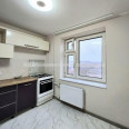 Продам квартиру, Нюрнбергский пер. , 1 кім., 40 м², косметический ремонт 