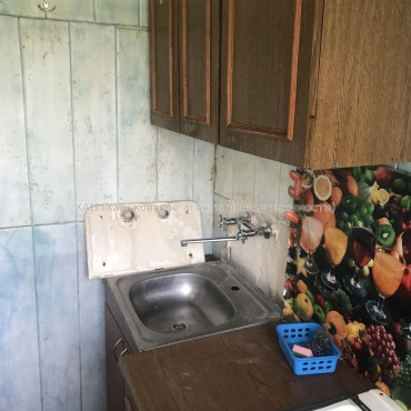 Продам квартиру, Петра Григоренко пр-т , 12А , 1 кім., 35 м², советский ремонт 