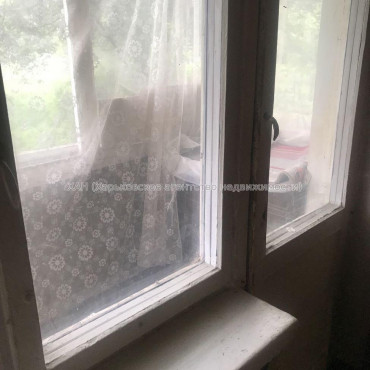 Продам квартиру, Петра Григоренко пр-т , 12А , 1 кім., 35 м², советский ремонт 