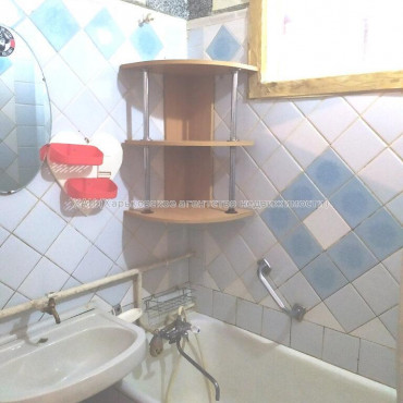 Сдам квартиру, Науки просп. , 61 , 1  ком., 32.60 м², советский ремонт 