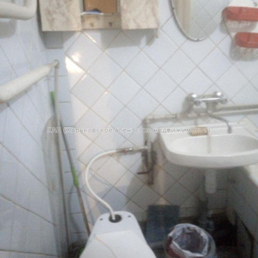 Сдам квартиру, Науки просп. , 61 , 1  ком., 32.60 м², советский ремонт 