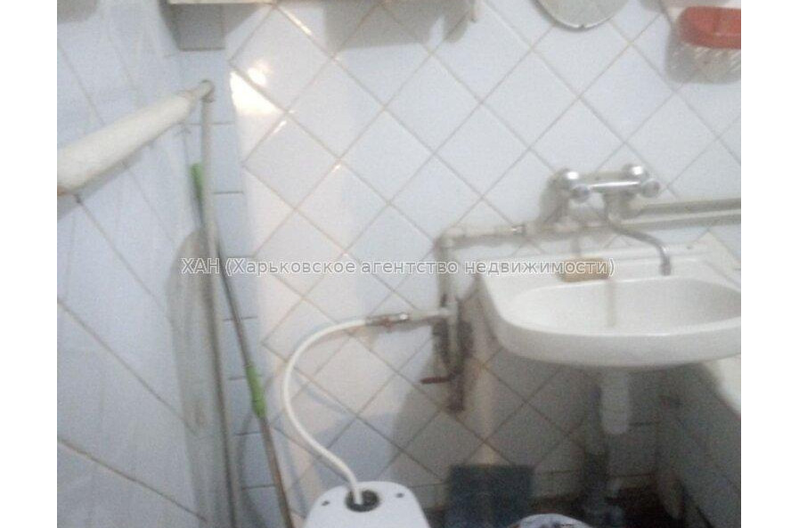 Сдам квартиру, Науки просп. , 61 , 1  ком., 32.60 м², советский ремонт 