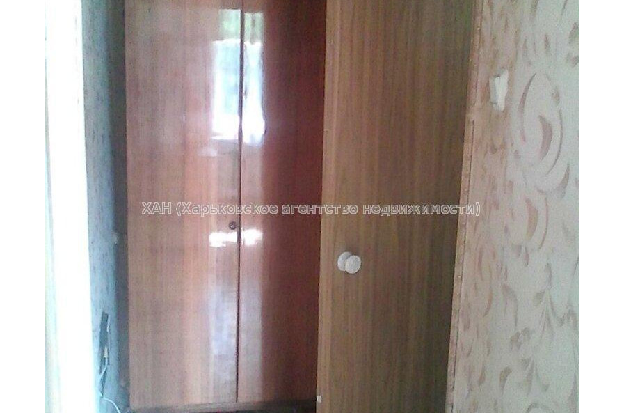 Сдам квартиру, Науки просп. , 61 , 1  ком., 32.60 м², советский ремонт 