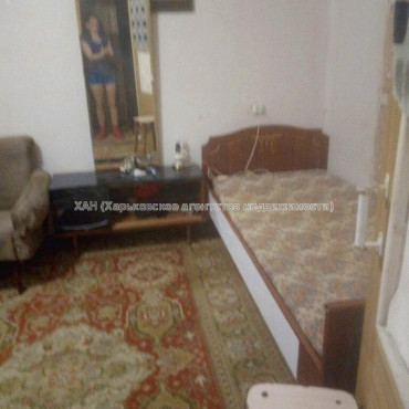 Сдам квартиру, Науки просп. , 61 , 1  ком., 32.60 м², советский ремонт 