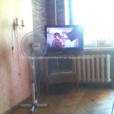 Сдам квартиру, Науки просп. , 61 , 1  ком., 32.60 м², советский ремонт 