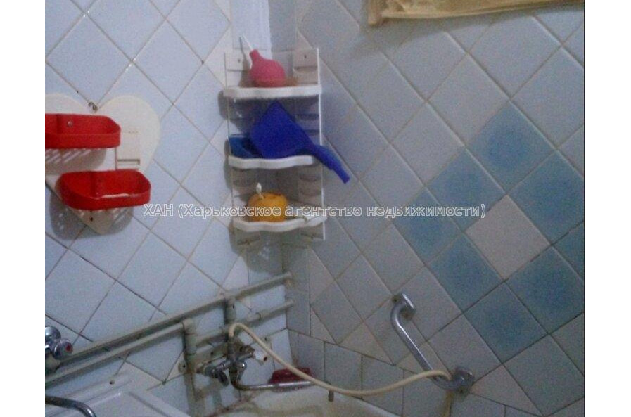 Сдам квартиру, Науки просп. , 61 , 1  ком., 32.60 м², советский ремонт 