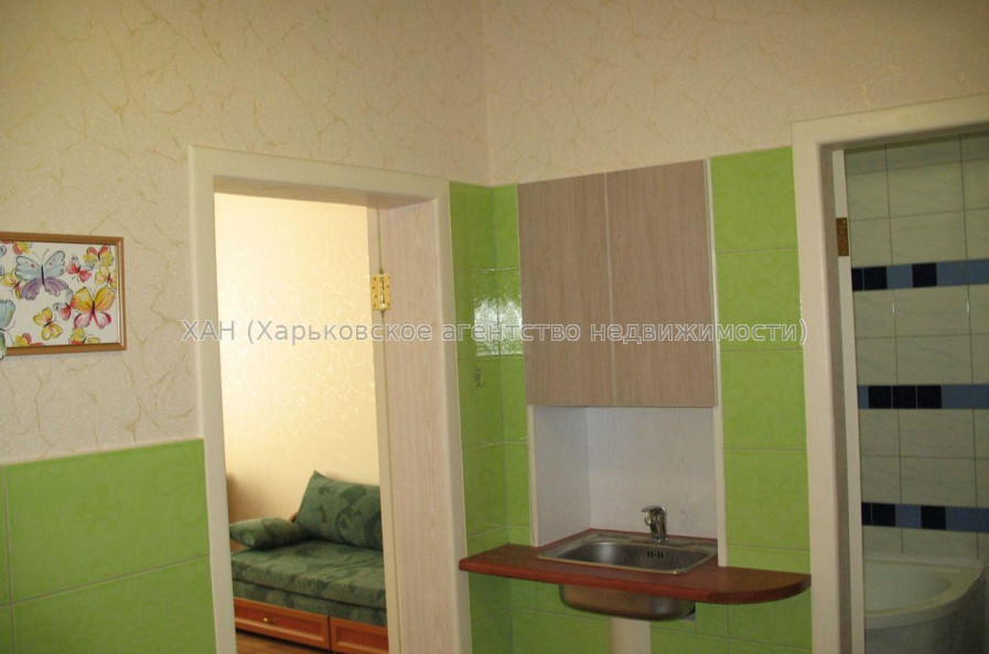 Продам квартиру, Мира ул. , 1 кім., 25.90 м², косметический ремонт 