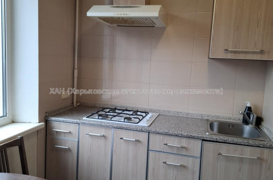 Продам квартиру, Волонтерская ул. , 1 кім., 33 м², капитальный ремонт 