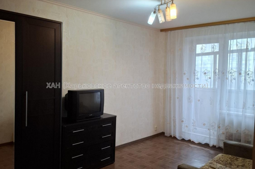 Продам квартиру, Волонтерская ул. , 1 кім., 33 м², капитальный ремонт 