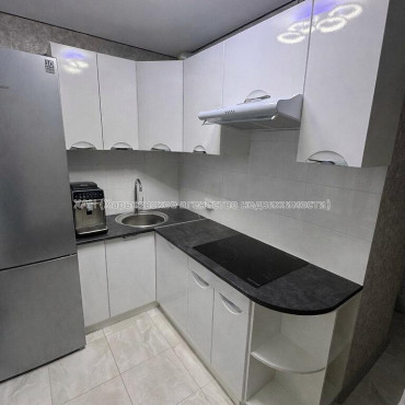 Продам квартиру, Победы просп. , 1 кім., 34 м², евроремонт 
