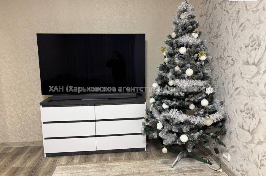 Продам квартиру, Победы просп. , 1 кім., 34 м², евроремонт 