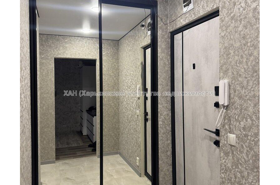 Продам квартиру, Победы просп. , 1 кім., 34 м², евроремонт 