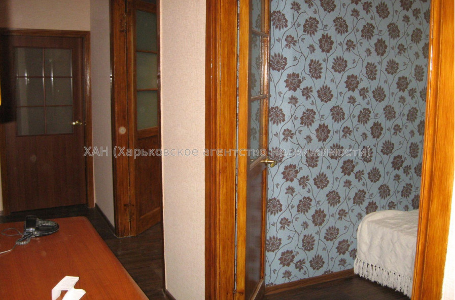 Продам квартиру, Дудинской ул. , 3 кім., 57.40 м², капитальный ремонт 