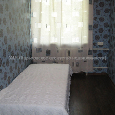 Продам квартиру, Дудинской ул. , 3 кім., 57.40 м², капитальный ремонт 