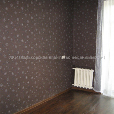 Продам квартиру, Дудинской ул. , 3 кім., 57.40 м², капитальный ремонт 