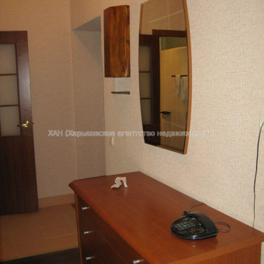 Продам квартиру, Дудинской ул. , 3 кім., 57.40 м², капитальный ремонт 